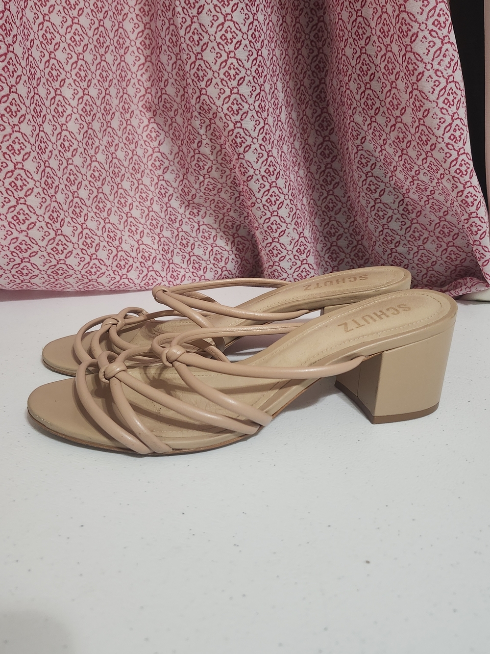 SCHUTZ Beige Knotted Strappy Block Heel Sandals